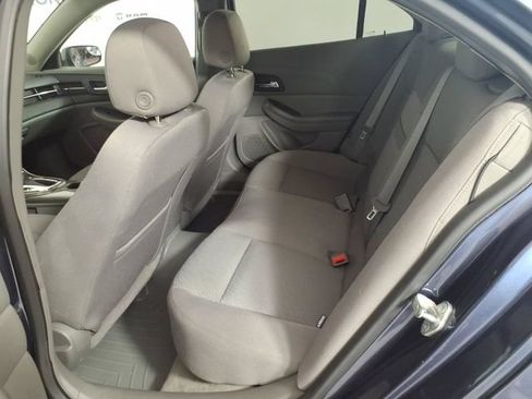 Used 2013 Chevrolet Malibu LS w/ Protection Package FWD image 9