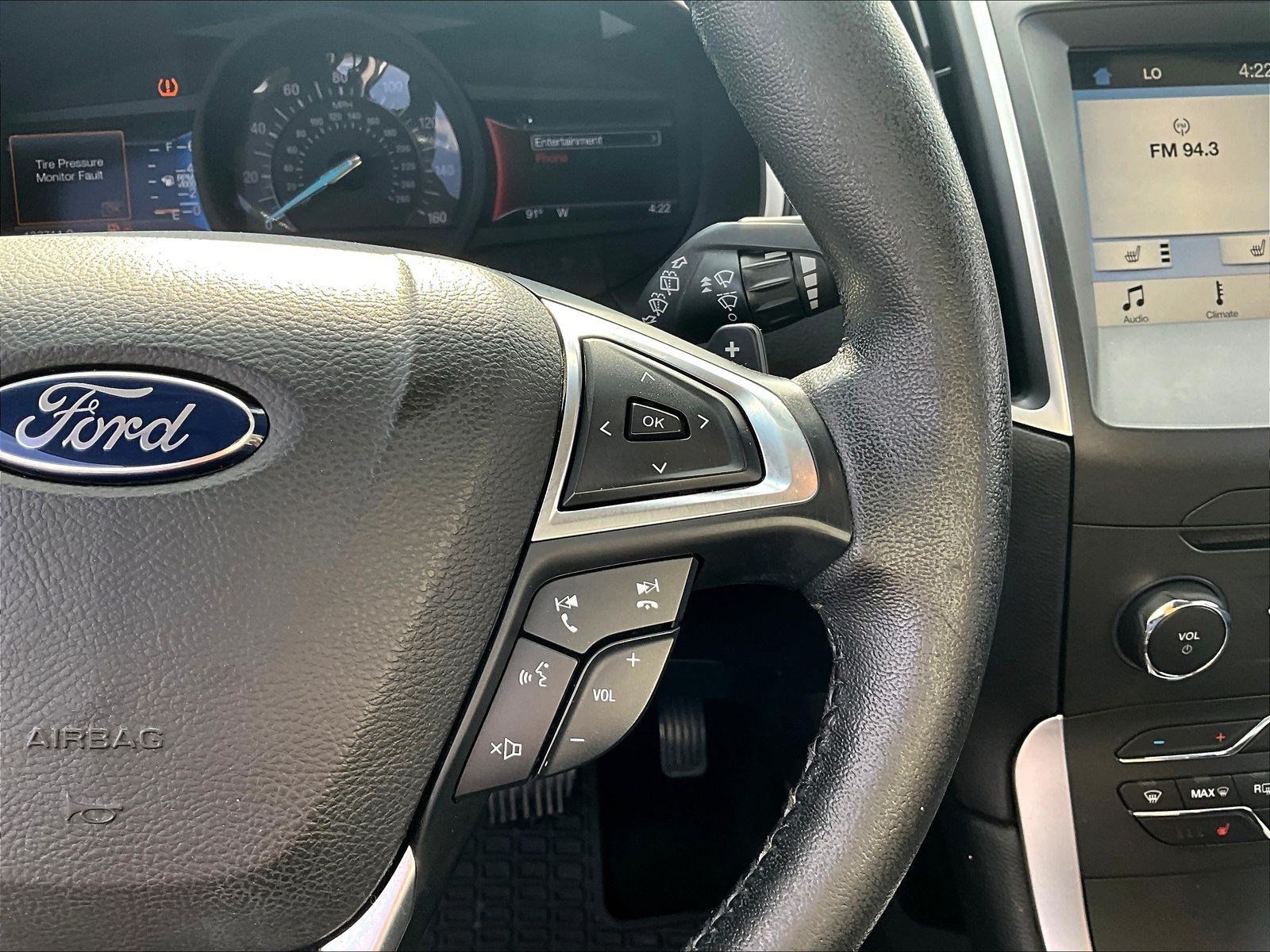 Used 2017 Ford Edge SEL w/ Equipment Group 201A FWD image 12