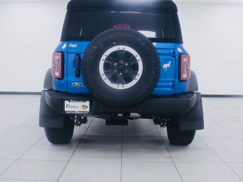 Used 2023 Ford Bronco Badlands image 3