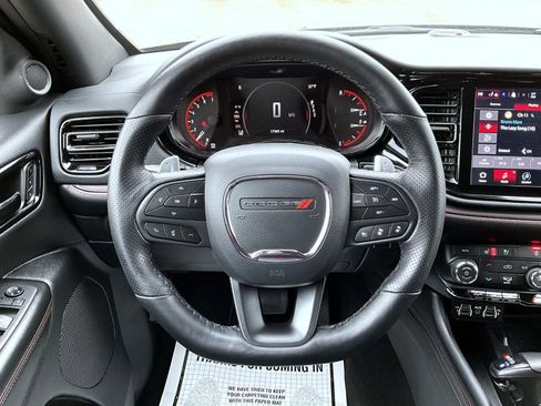 Certified 2025 Dodge Durango GT image 12