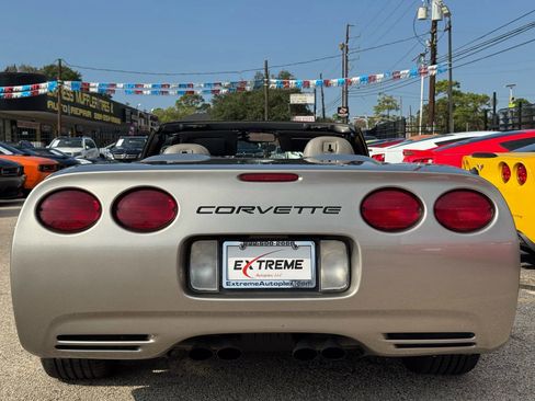 Used 2000 Chevrolet Corvette Convertible w/ Memory Pkg image 5