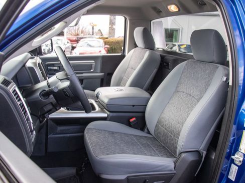 Used 2017 RAM 1500 Big Horn RWD image 10
