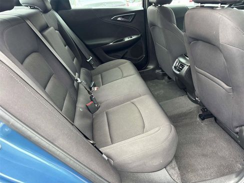 Used 2024 Chevrolet Malibu LT image 14