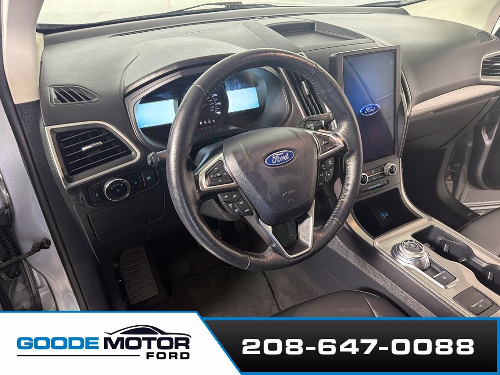 Used 2024 Ford Edge SEL AWD/4WD image 8