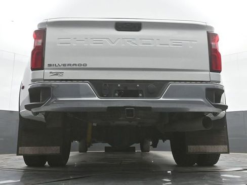 Used 2023 Chevrolet Silverado 3500 LT AWD/4WD image 42