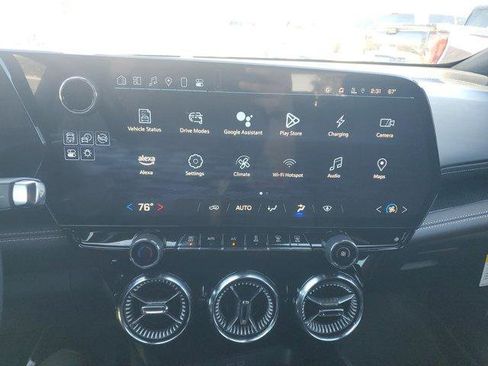 New 2025 Chevrolet Blazer EV LT w/ Midnight/Sport Edition image 22