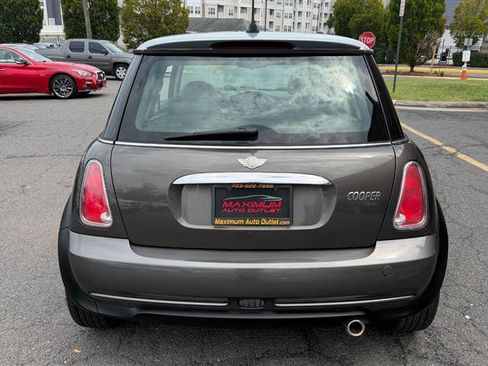 Used 2006 MINI Cooper Hardtop FWD image 9