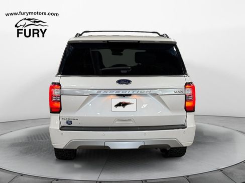 Used 2018 Ford Expedition Max Platinum AWD/4WD image 4