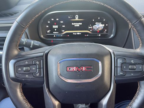 Used 2023 GMC Yukon XL AT4 w/ AT4 Premium Package AWD/4WD image 14