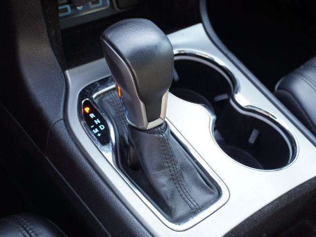 Used 2020 Jeep Grand Cherokee Limited w/ Luxury Group II RWD image 45