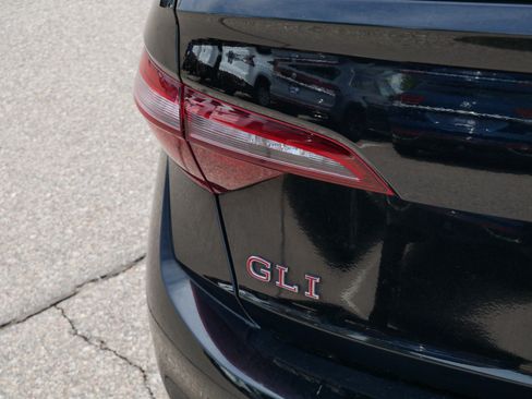 Certified 2023 Volkswagen Jetta GLI Autobahn w/ GLI Black Package FWD image 17