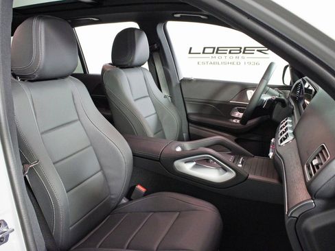 Certified 2025 Mercedes-Benz GLE 450 4MATIC image 33
