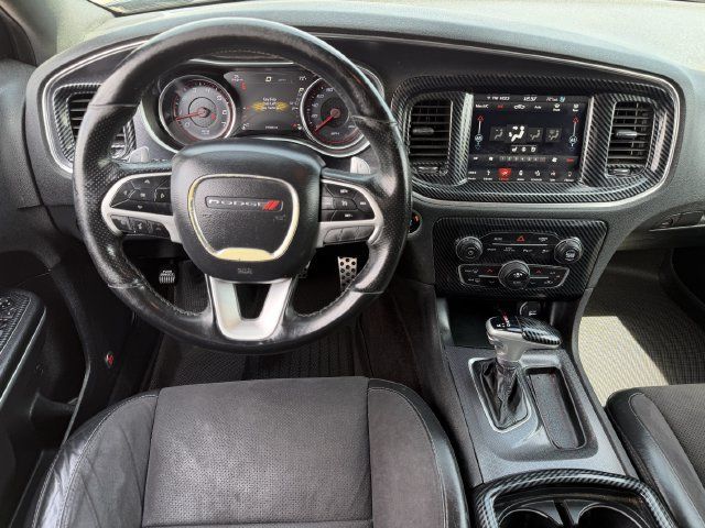 Used 2018 Dodge Charger R/T Scat Pack RWD image 11