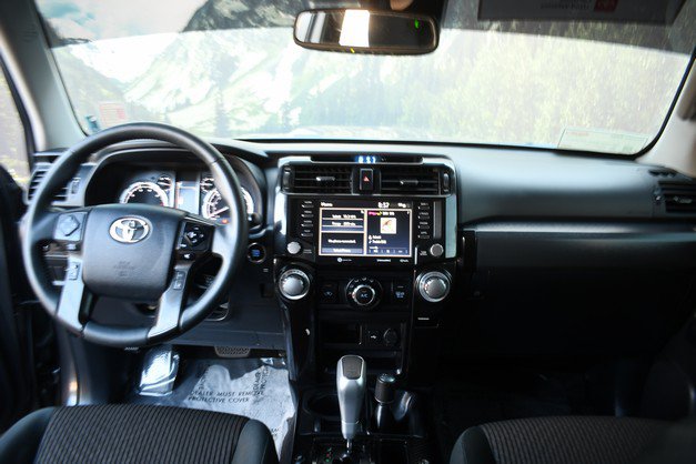 Certified 2023 Toyota 4Runner TRD Off-Road AWD/4WD image 18