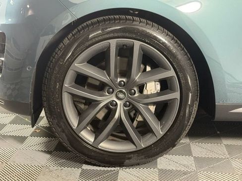 Used 2025 Land Rover Range Rover Sport SE AWD/4WD image 13