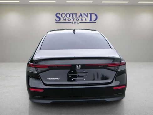 Used 2025 Honda Accord LX image 7