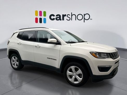 Used 2018 Jeep Compass Latitude w/ Popular Equipment Group AWD/4WD image 7