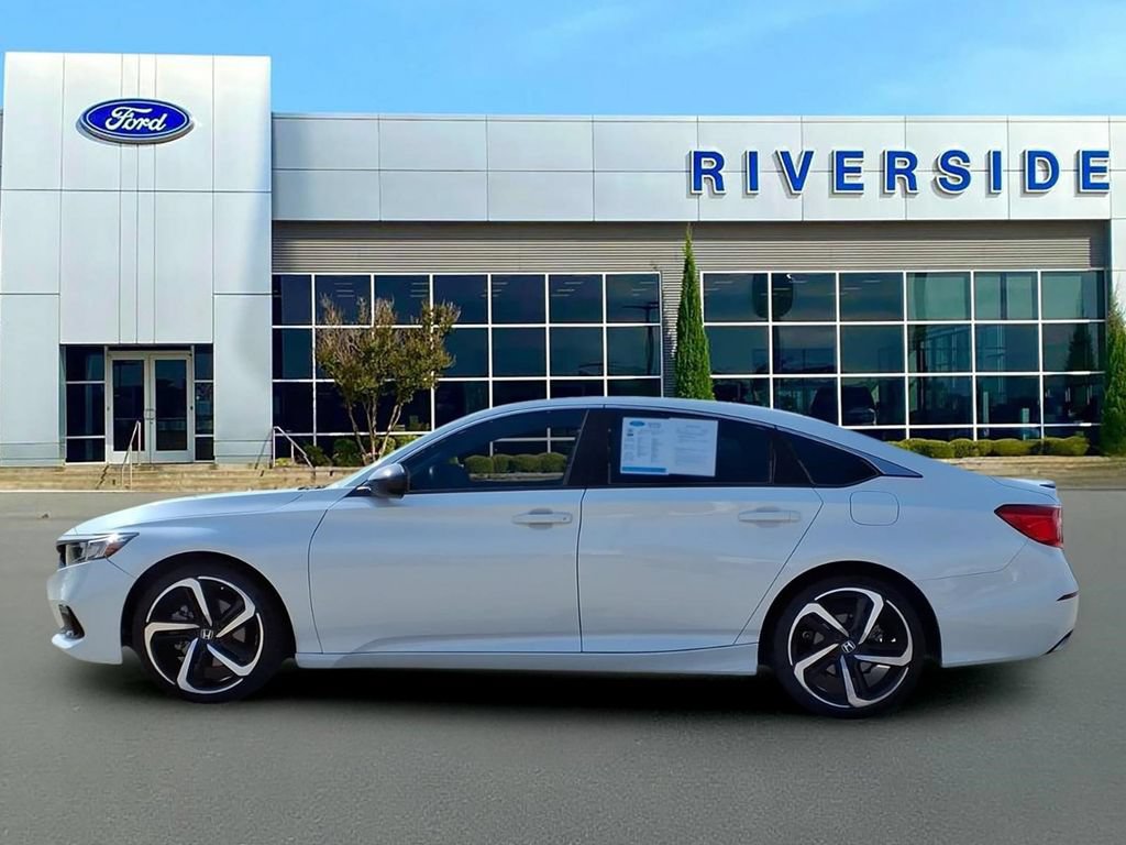Used 2022 Honda Accord Sport image 4