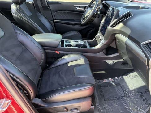 Used 2022 Ford Edge ST w/ Equipment Group 401A AWD/4WD image 19