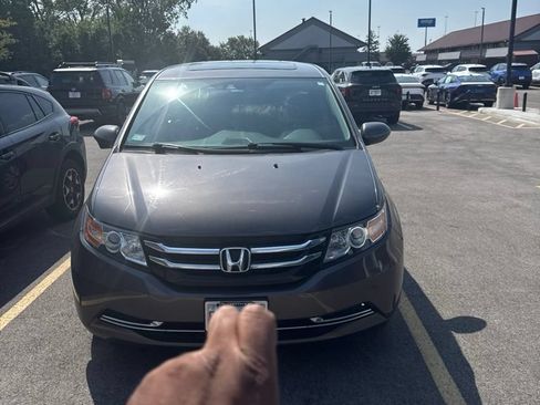 Used 2014 Honda Odyssey EX-L image 2