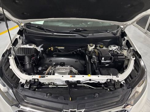 Used 2019 Chevrolet Equinox LT image 28