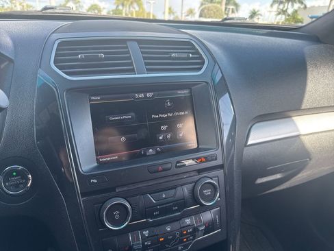 Used 2016 Ford Explorer XLT w/ Equipment Group 202A image 15