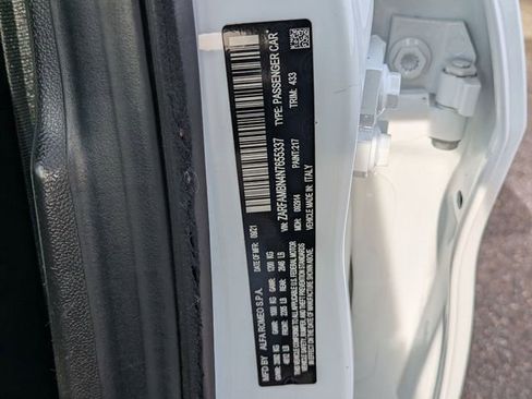 Certified 2022 Alfa Romeo Giulia Ti image 30