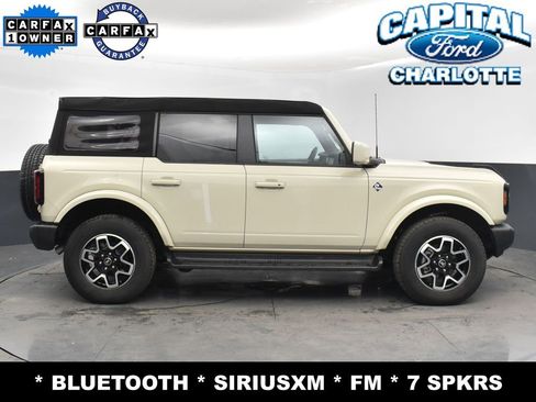 Used 2025 Ford Bronco Outer Banks image 8