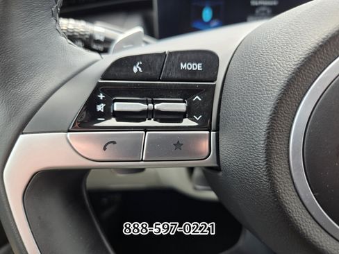 Used 2024 Hyundai Tucson Limited image 28