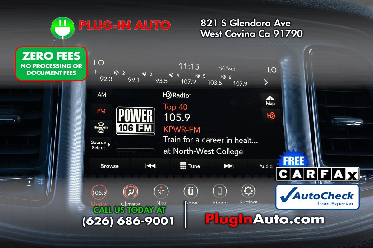 Used 2023 Dodge Challenger SXT RWD image 21