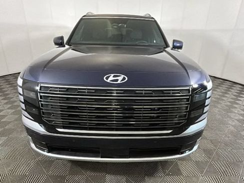 Used 2026 Hyundai Palisade Calligraphy FWD image 7