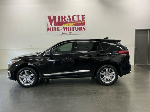 Used 2021 Acura RDX AWD w/ Advance Package image 2
