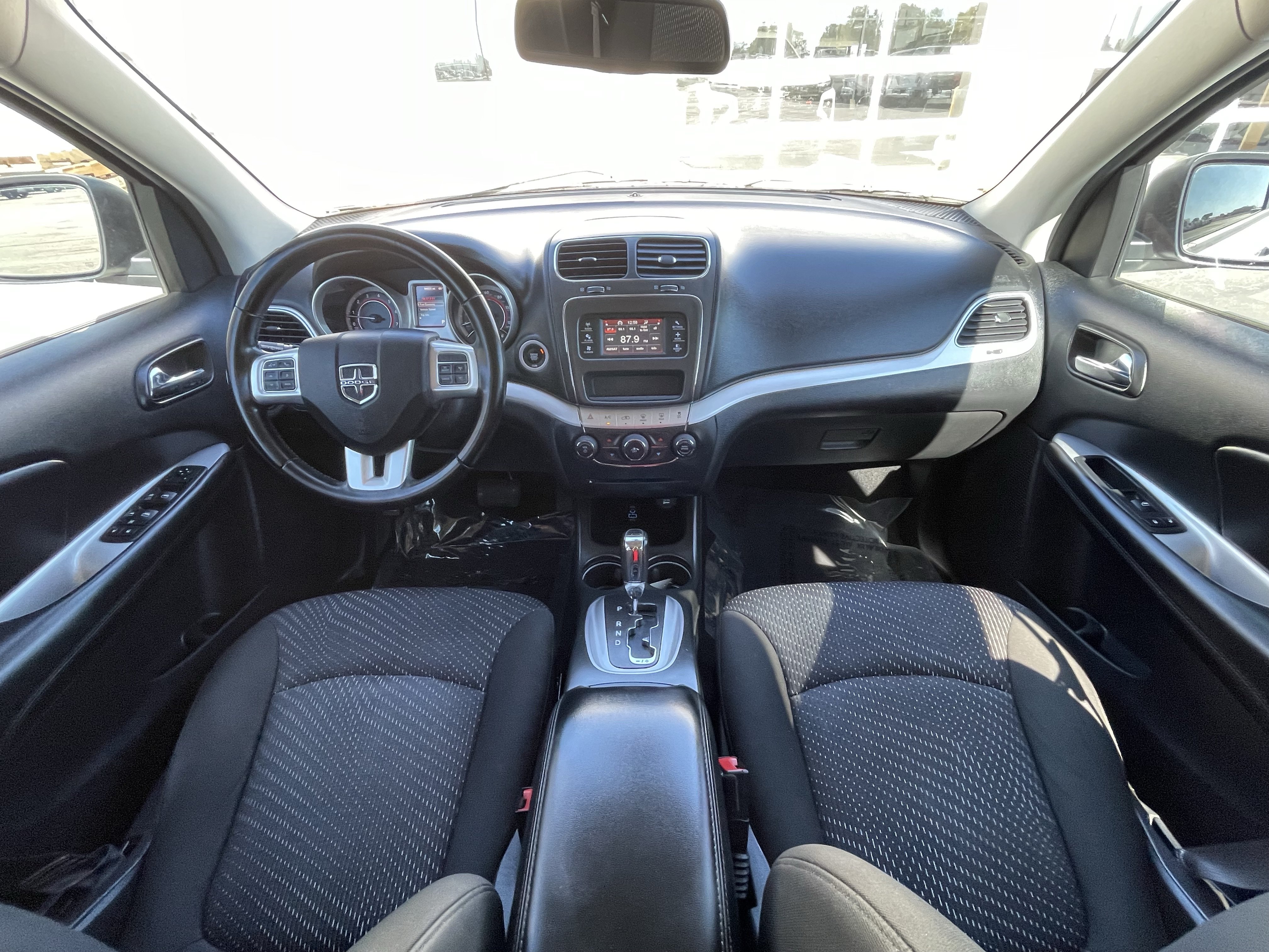Used 2020 Dodge Journey SE w/ SE Popular Equipment Group FWD image 22