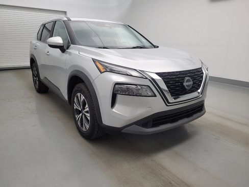 Used 2023 Nissan Rogue SV image 13