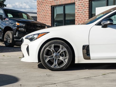 Used 2021 Kia Stinger GT-Line w/ Sun & Sound Package AWD/4WD image 4