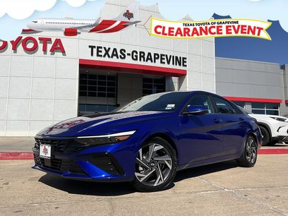 Used 2025 Hyundai Elantra Limited