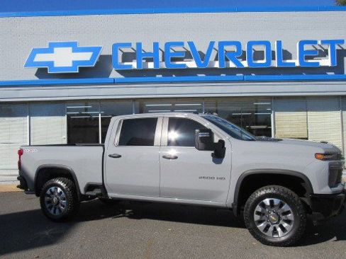 Certified 2025 Chevrolet Silverado 2500 Custom w/ Custom Value Package image 1