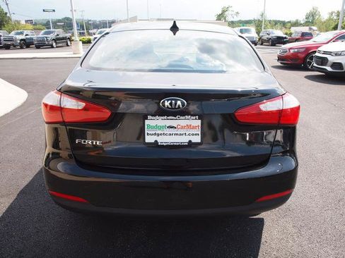 Used 2016 Kia Forte LX FWD image 2
