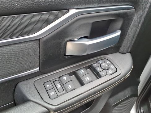 Used 2026 RAM 2500 Big Horn AWD/4WD image 20
