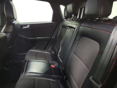 Used 2024 Ford Escape ST-Line AWD/4WD image 25