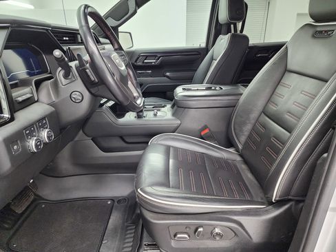 Used 2022 GMC Sierra 1500 AT4X image 8