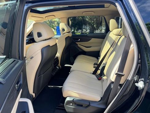 Used 2023 Acura MDX SH-AWD w/ Advance Package image 15
