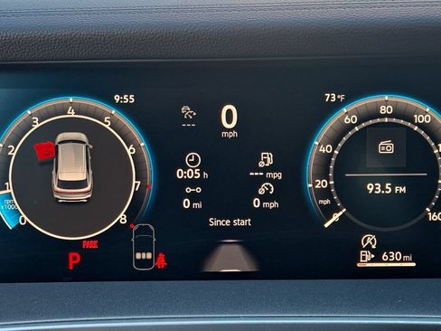 Certified 2025 Volkswagen Tiguan S FWD image 23