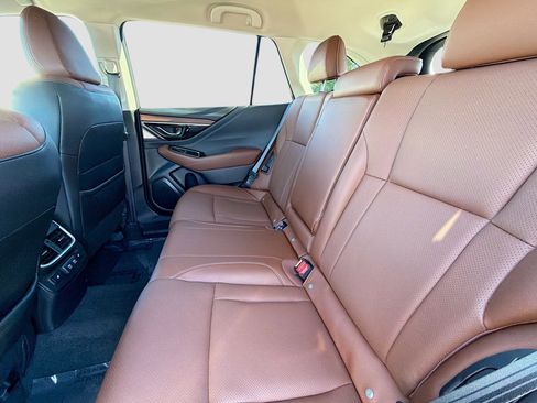 Used 2021 Subaru Outback Touring XT image 21