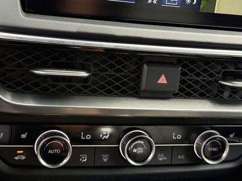 Used 2025 Acura ADX A-Spec image 21