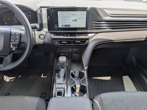 Used 2026 Toyota Camry LE FWD image 7