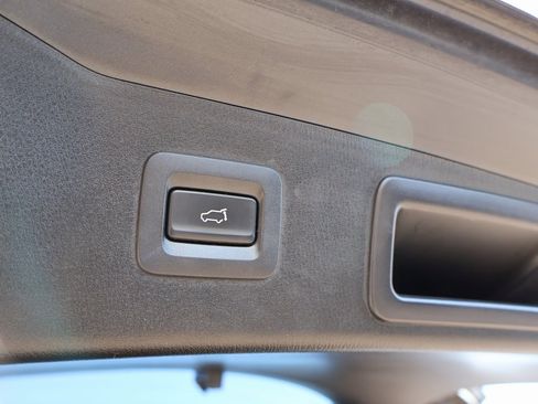 Used 2019 MAZDA CX-5 Touring image 17