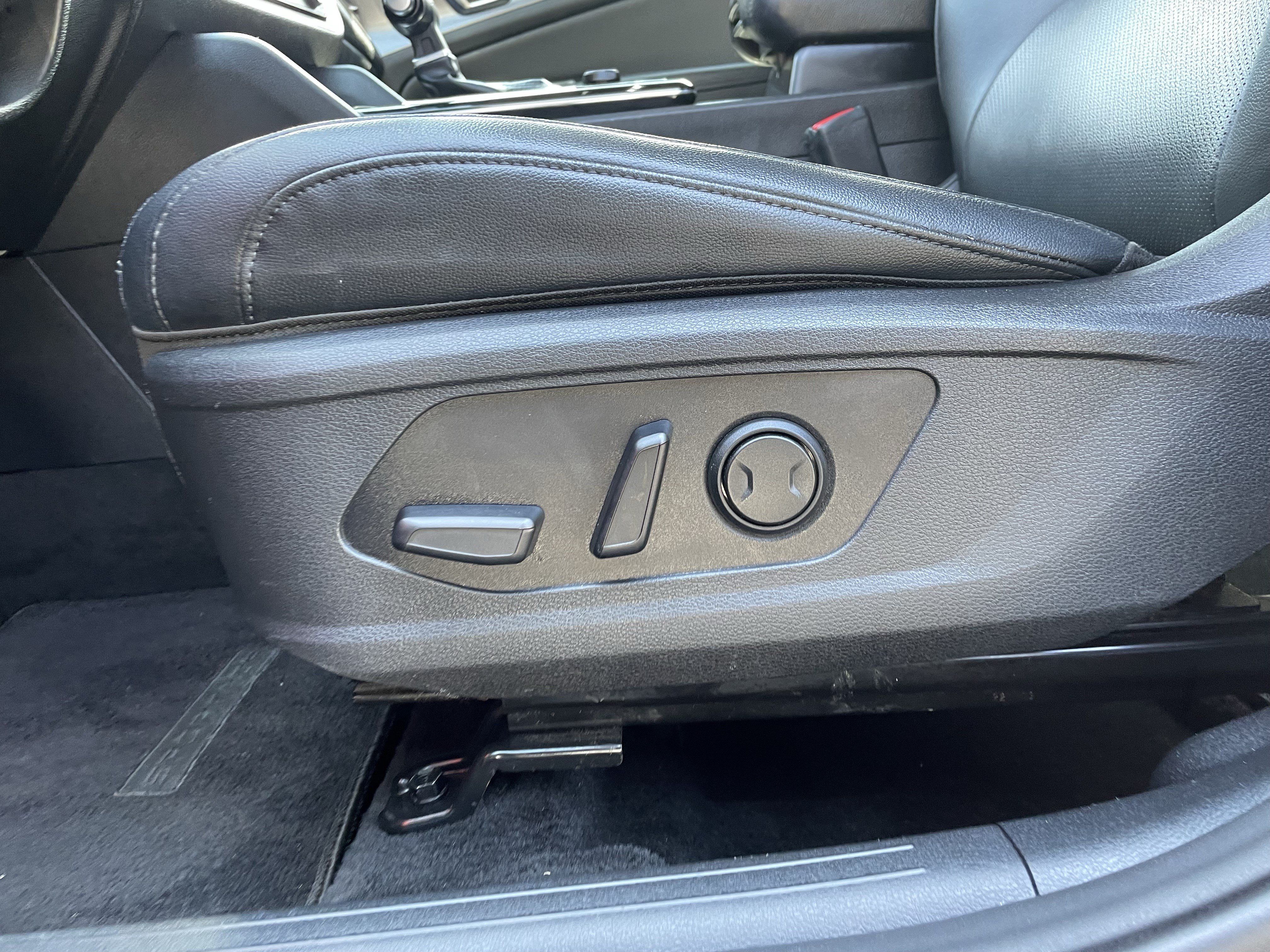 Used 2023 Kia Sportage SX FWD image 24