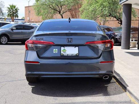 Used 2023 Honda Civic Sport image 11