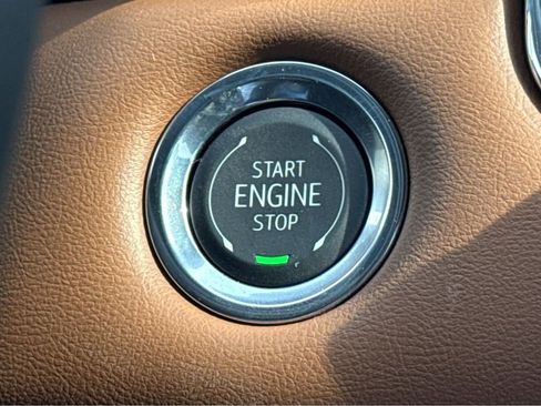 New 2026 GMC Canyon AT4 image 18